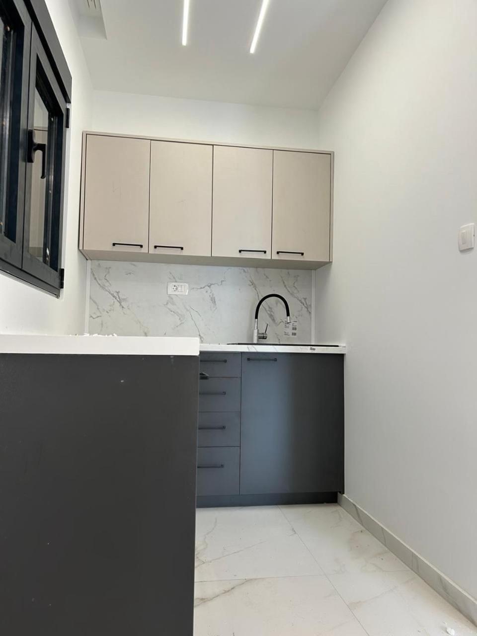 Merlin Prestige Apartments Будва Екстериор снимка