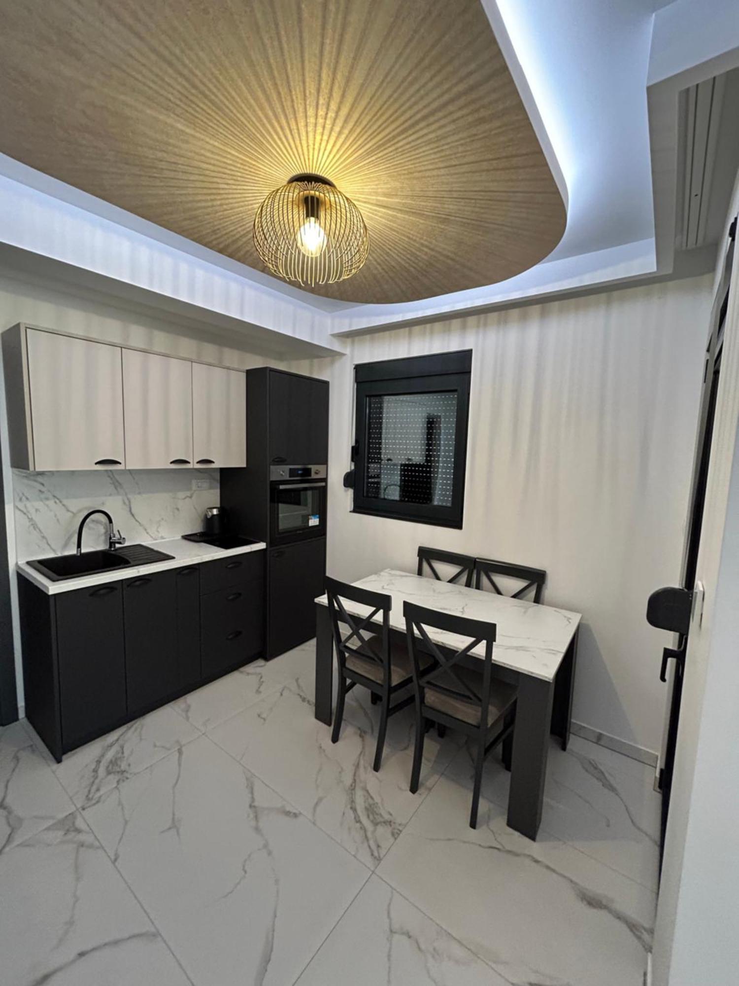 Merlin Prestige Apartments Будва Екстериор снимка