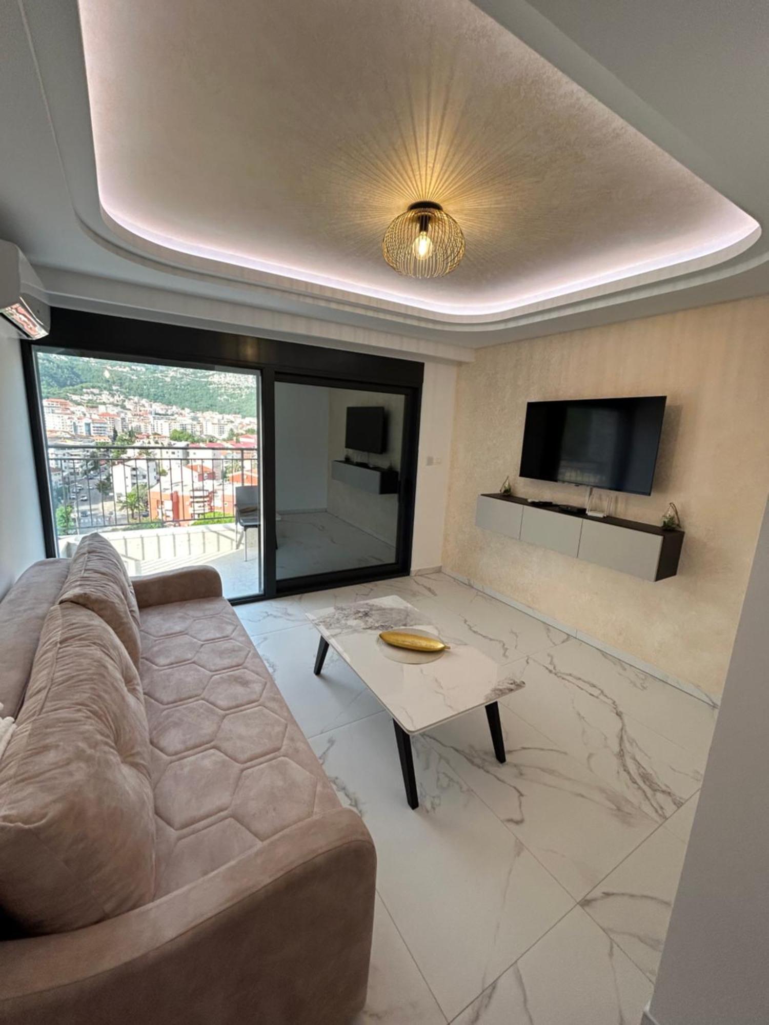 Merlin Prestige Apartments Будва Екстериор снимка