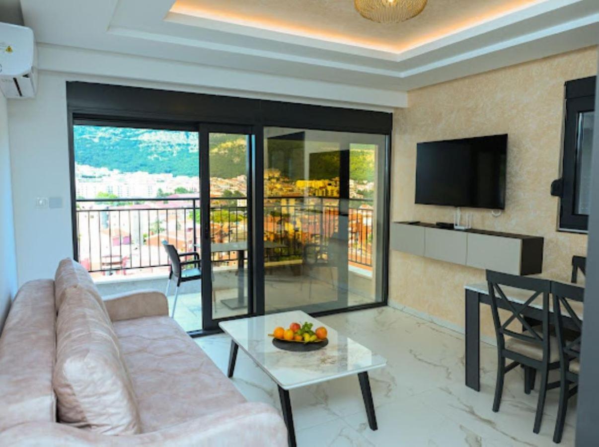 Merlin Prestige Apartments Будва Екстериор снимка