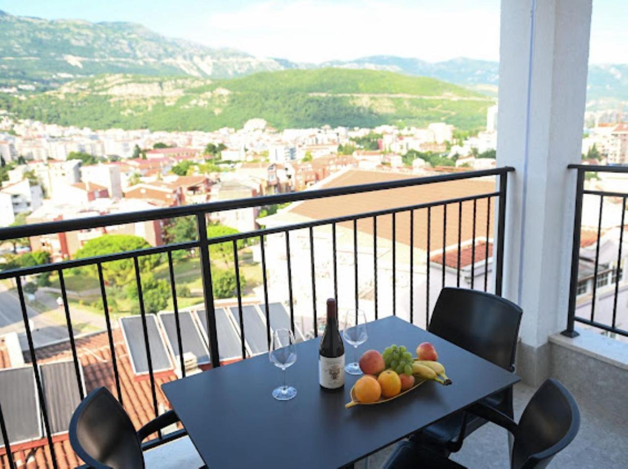Merlin Prestige Apartments Будва Екстериор снимка